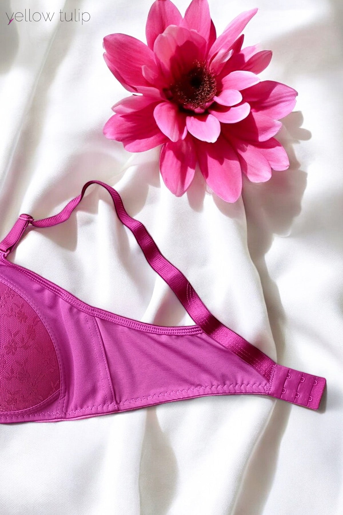 Toparlayıcı Kaplı Pembe Desenli Sütyen