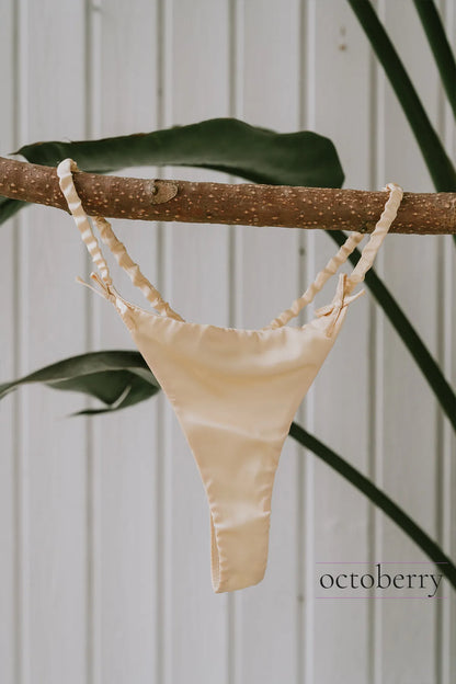 Sarı İpek Saten Bralet String Takımı