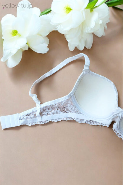 Dantel Detaylı Ekru Sütyen