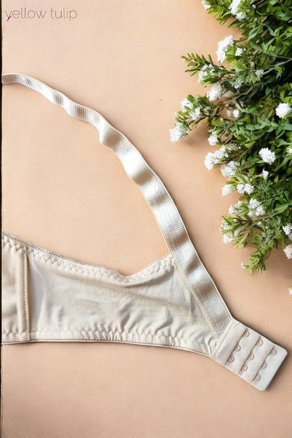 Toparlayıcı Ten Rengi Sütyen